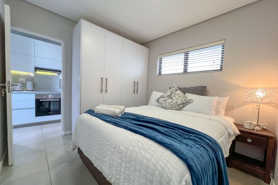 1 Bedroom Property for Sale in Beachfront Western Cape